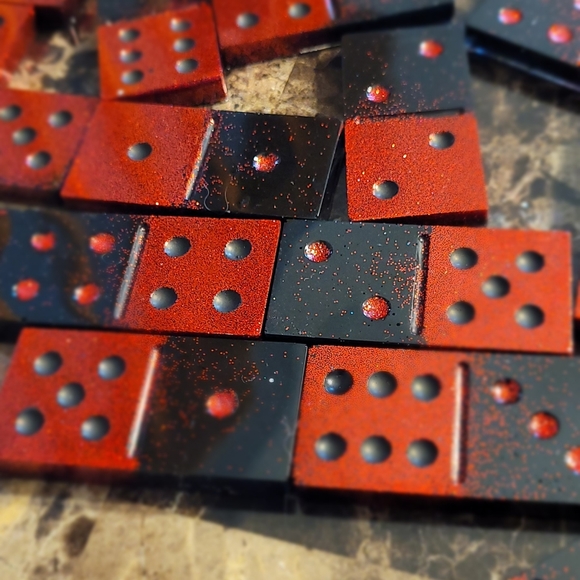 Domino sets - Picture 3 of 5